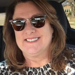 Meet your Posher, Pam